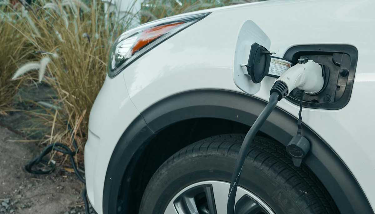 How long do EV cars take to charge