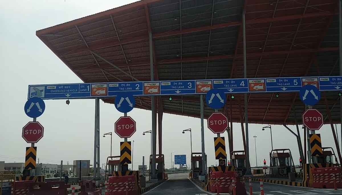 Is EV Car Toll Free in India? Any Exemption or Discount (Know more)