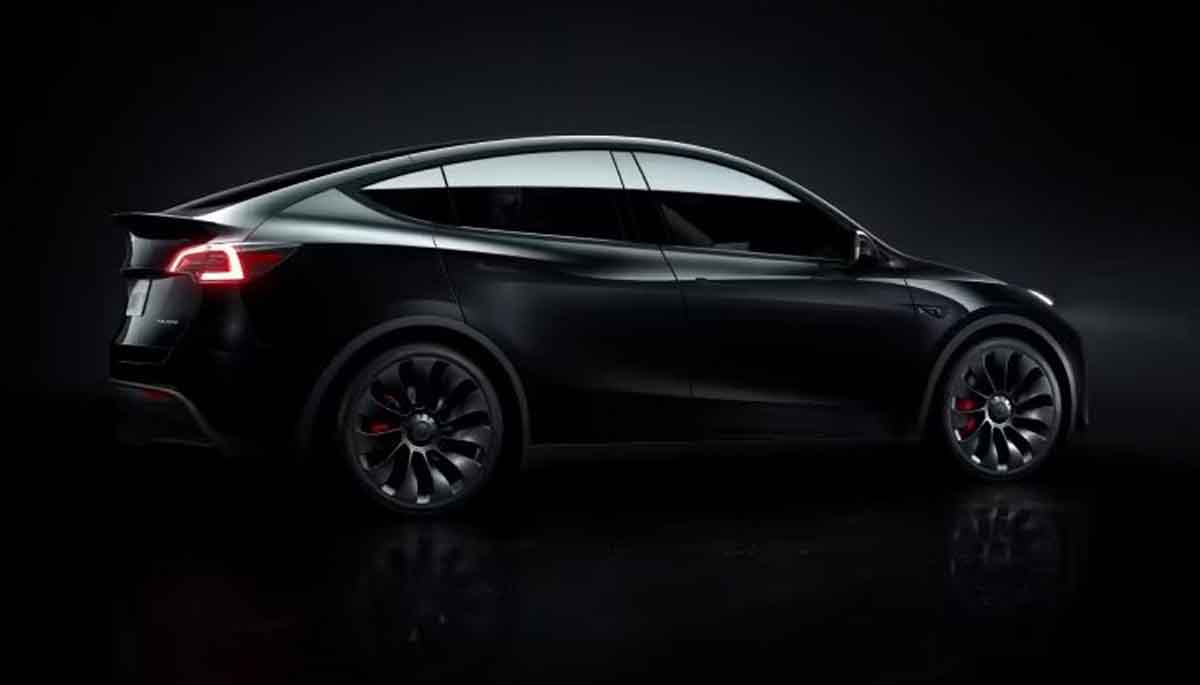 Tesla Model 3 and Model Y Electric Cars to be Available in India Later This Year